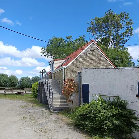 Ferme Equestre Lägenhet *